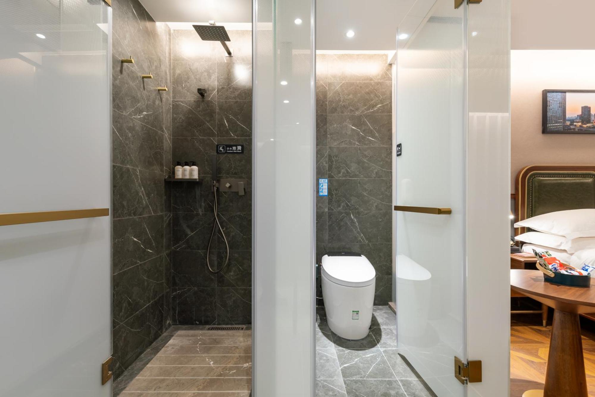 Nost Algia S Hotel Near Beijing Cbd - Cctv, China Zun, Skp And Sanlitun, Tian'Anmen Square, Forbidden City, Free Daily Necessities, Free Night Snack, Free Laundry, English Communication Well, Free Travel Advice , Free Gymnastic, Екстериор снимка